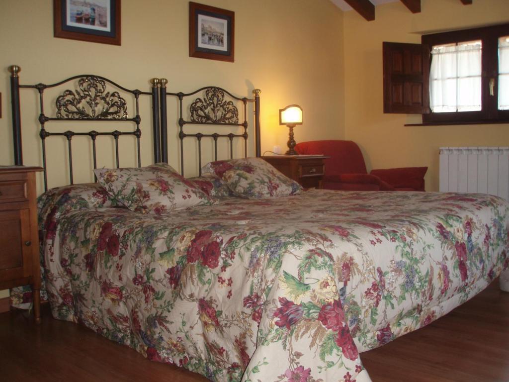 Posada De La Abadia - Adults Only ซันติยานาเดลมาร์ ภายนอก รูปภาพ