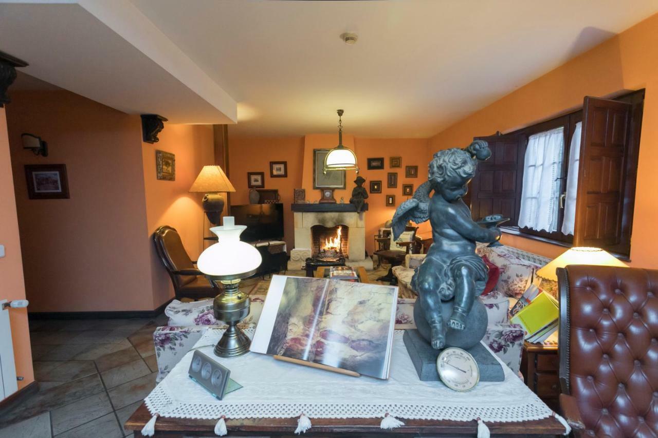 Posada De La Abadia - Adults Only ซันติยานาเดลมาร์ ภายนอก รูปภาพ
