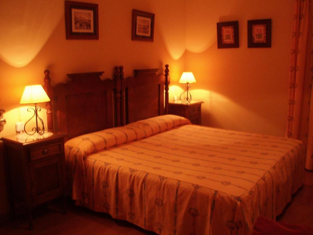 Posada De La Abadia - Adults Only ซันติยานาเดลมาร์ ภายนอก รูปภาพ