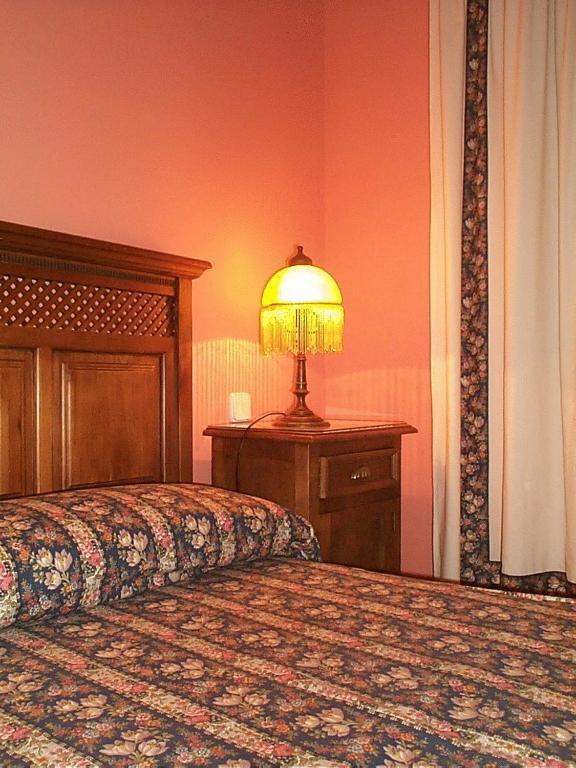 Posada De La Abadia - Adults Only ซันติยานาเดลมาร์ ห้อง รูปภาพ